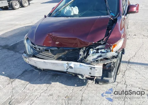 2012 Honda Civic Lx z USA, uszkodzony, nr VIN 2HGFB2F57CH562210